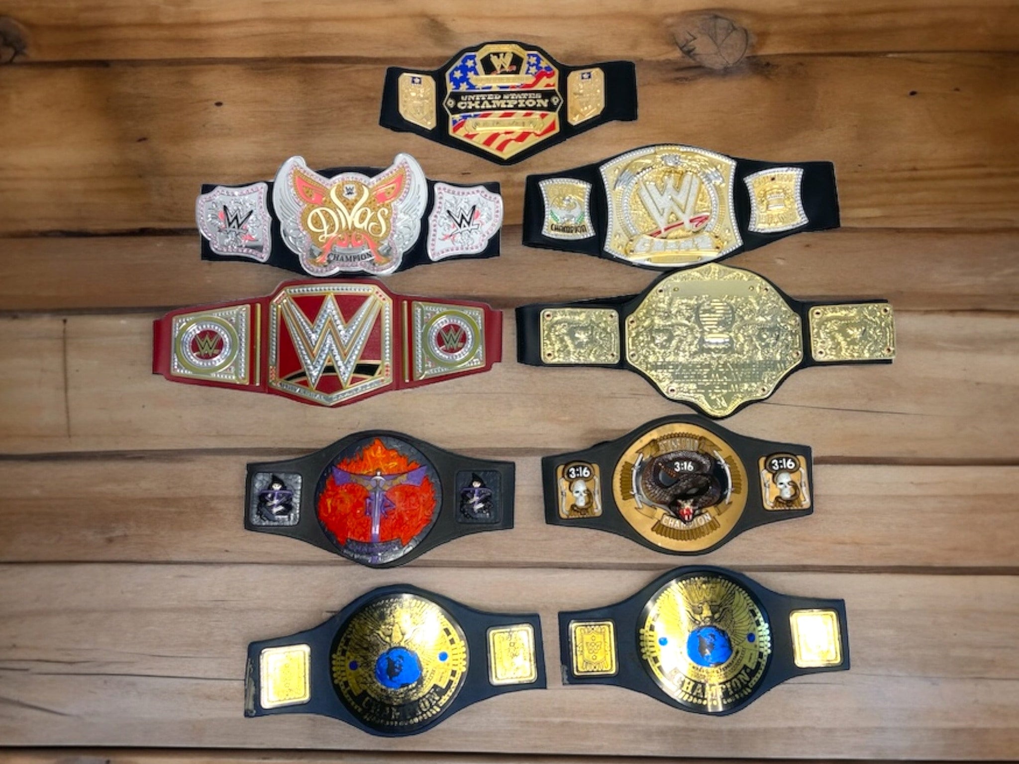 Buy WWE Custom Wrestling Belts | Personalized Heavyweight Championship Title Belts for Sale